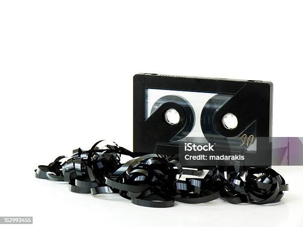 Nero Cassetta Audio Magnetici - Fotografie stock e altre immagini di Attrezzatura - Attrezzatura, Bobina - Oggetto creato dall'uomo, Caos