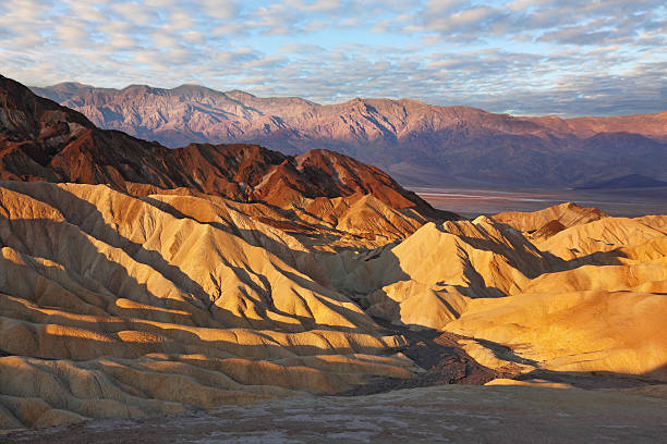 istock Sunset. The Death Valley in California 152998934
