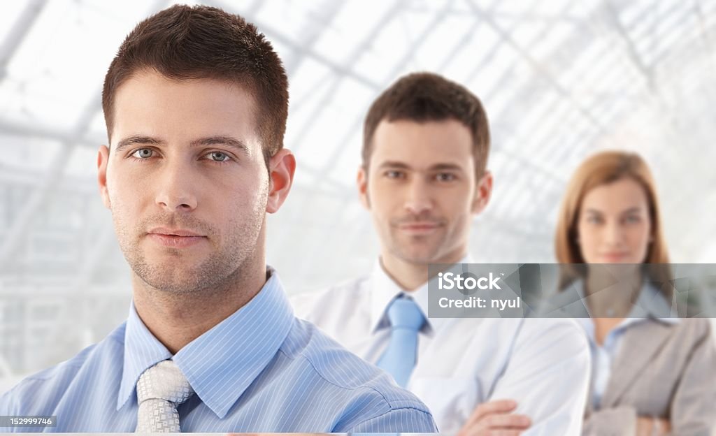 Retrato de jovem sorridente businessteam - Foto de stock de 20 Anos royalty-free