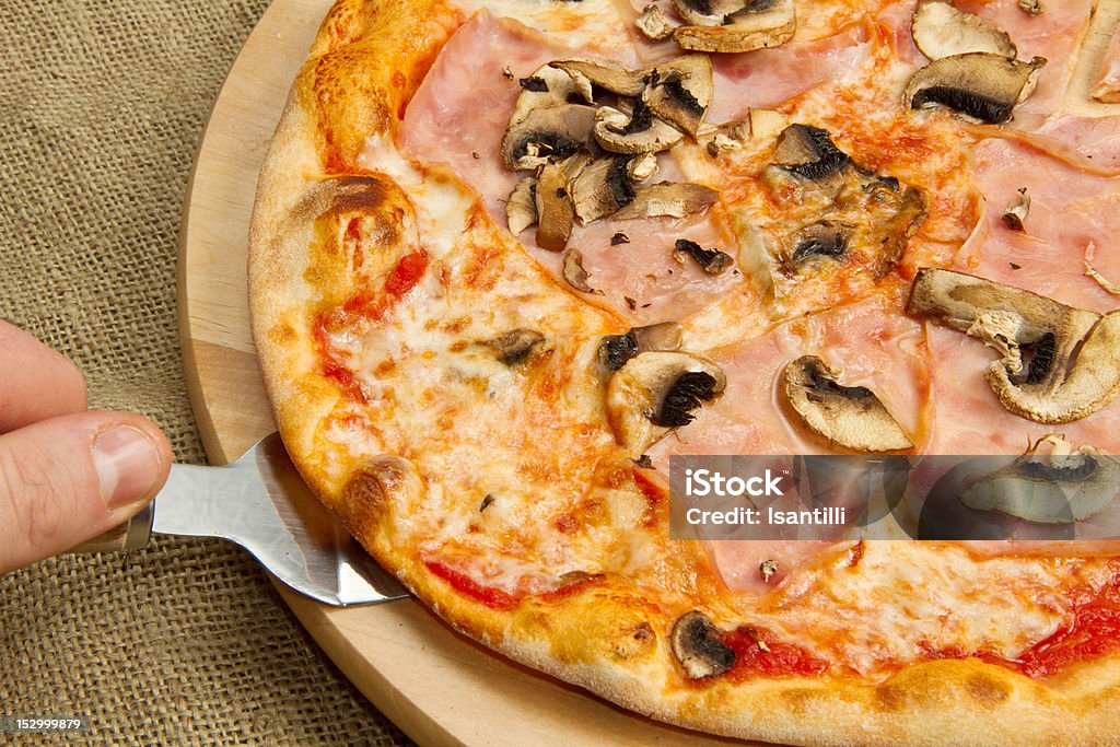 pizza - Foto de stock de Al horno libre de derechos