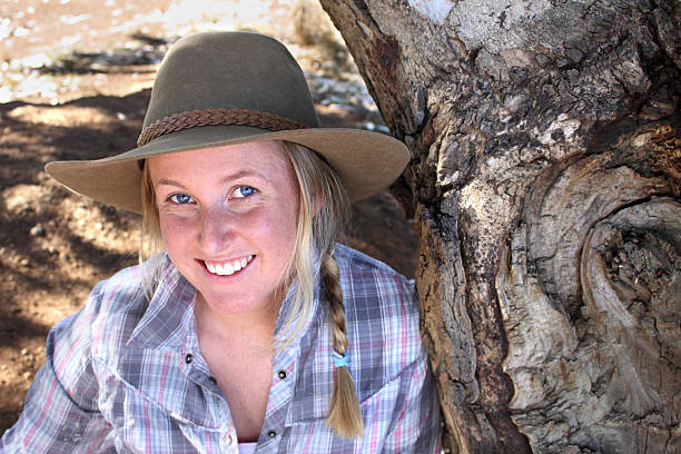istock Cowgirl 153002838