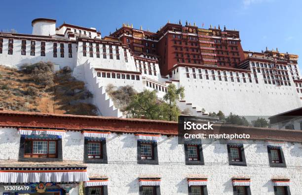 Photo libre de droit de Palais Du Potala banque d'images et plus d'images libres de droit de Antique - Antique, Architecture, Art