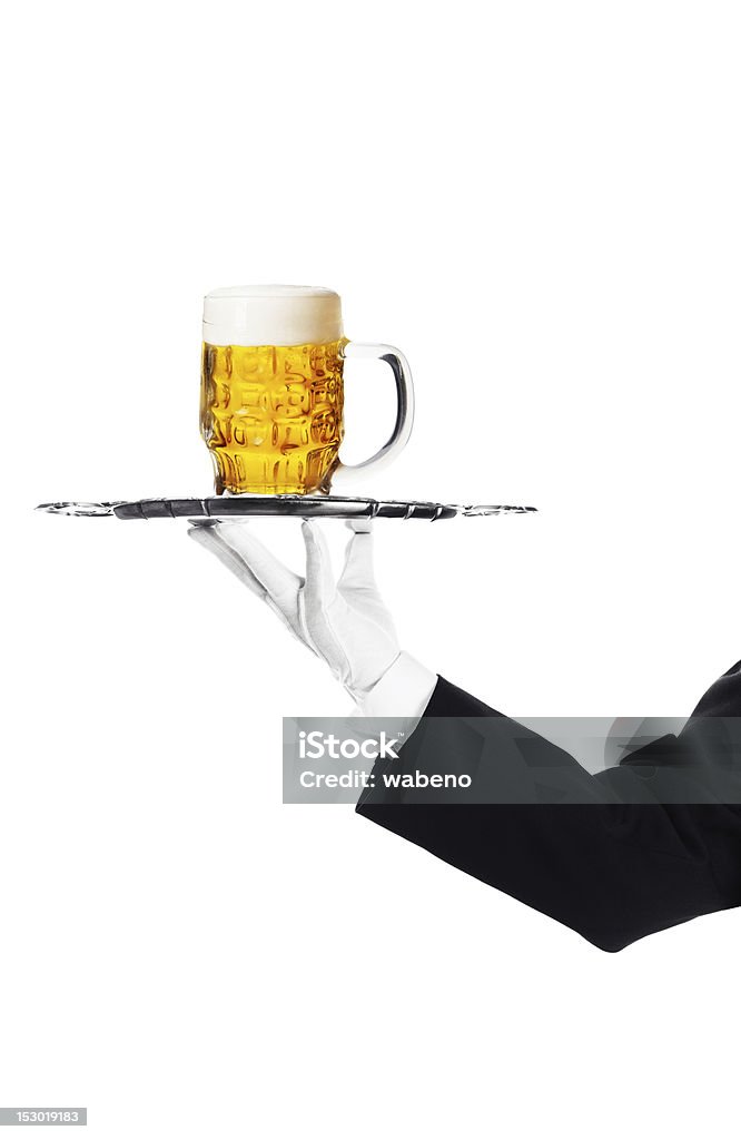 Mann in Smoking mit Bier-Becher - Lizenzfrei Serviertätigkeit Stock-Foto
