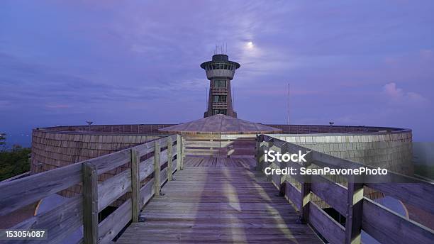 Photo libre de droit de Observatoire De Montagne banque d'images et plus d'images libres de droit de Brasstown Bald - Brasstown Bald, Allée couverte de planches, Appalaches