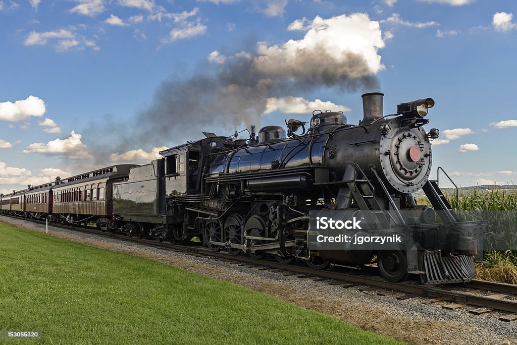 Trem a vapor - Foto de stock de Locomotiva a vapor royalty-free