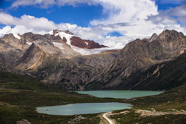 istock Haizi mountain Sisters Lake 153064450