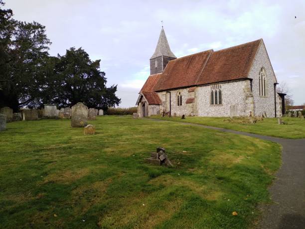 istock Saint James church (Heyshott) 1530802245