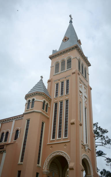 istock Old architecture in Dalat, Vietnam 1530929809