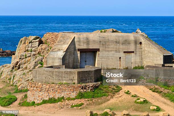 Foto de German Atlantic Parede Bunker Jersey e mais fotos de stock de Abrigo - Abrigo, Agressão, Canhão