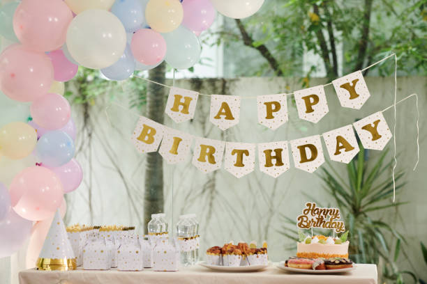 istock Birthday Party Arrangement 1531125295