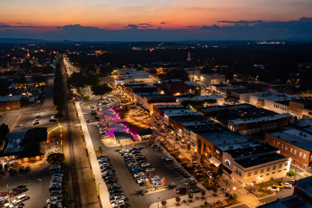 istock Aerial view of Union Square Hickory NC at night 1531296556