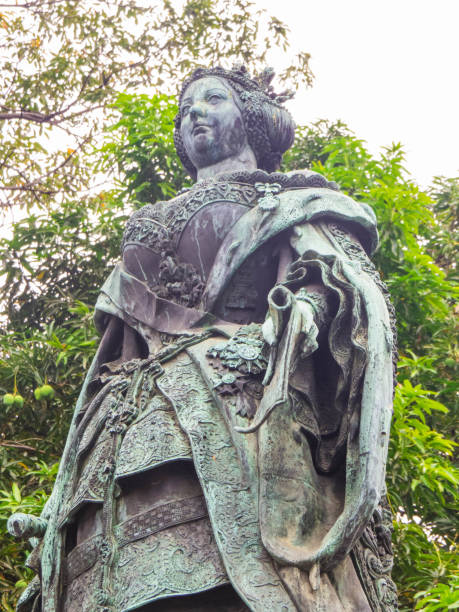 istock Monument to Isabel II (Queen of Spain), Manila 1531332312