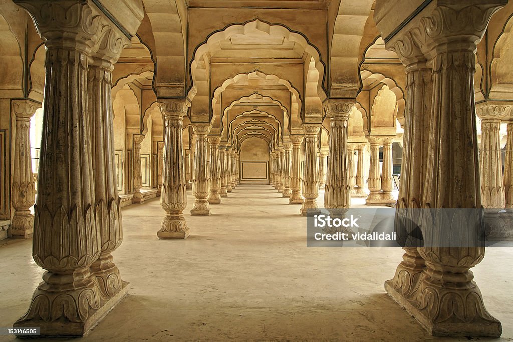 Bursztynowy Fort hall w Jaipurze w Indiach ma kolumny - Zbiór zdjęć royalty-free (Abstrakcja)