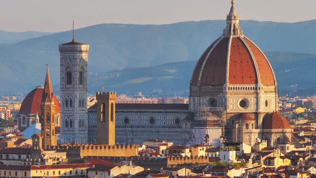 florence cathedral brunelleschi's dome at sunrise