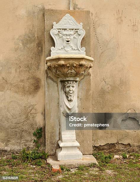 Green Man Fontana - Fotografie stock e altre immagini di Antico - Vecchio stile - Antico - Vecchio stile, Composizione verticale, Cumberland Island