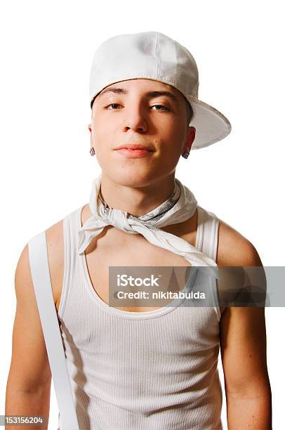 のポートレート若い男性のヒップホップを着てベースボールキャップ - 1人のストックフォトや画像を多数ご用意 - 1人, 20-24歳, カットアウト