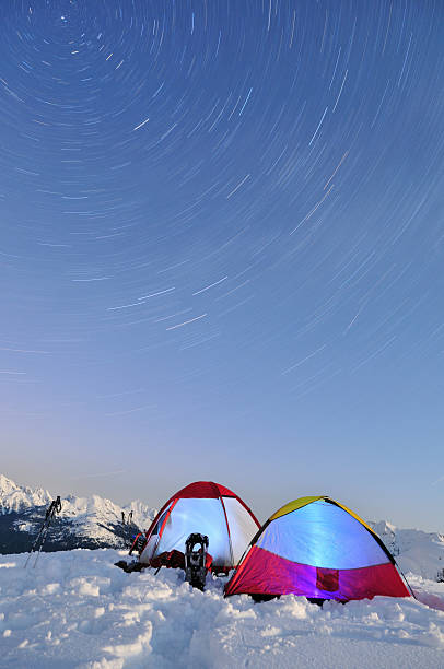 Longue exposition Star Trails et des tentes sur artiste Point - Photo