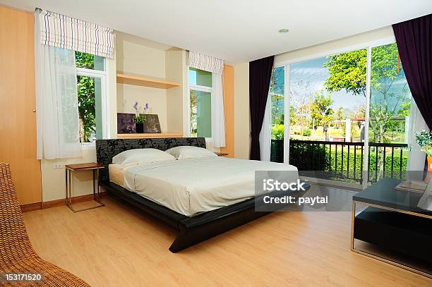 Modernes Geräumiges Schlafzimmer Stockfoto und mehr Bilder von Architektur - Architektur, Bett, Boden