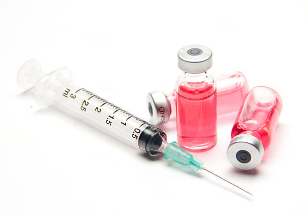 Szczepionki i strzykawki do zastrzyków podskórnych – zdjęcie