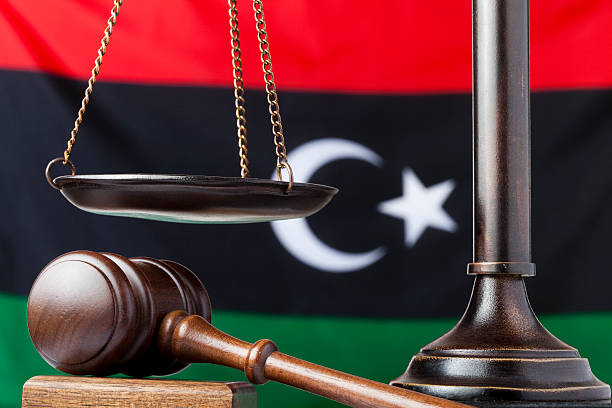 la loi libyen - drapeau libyen photos et images de collection