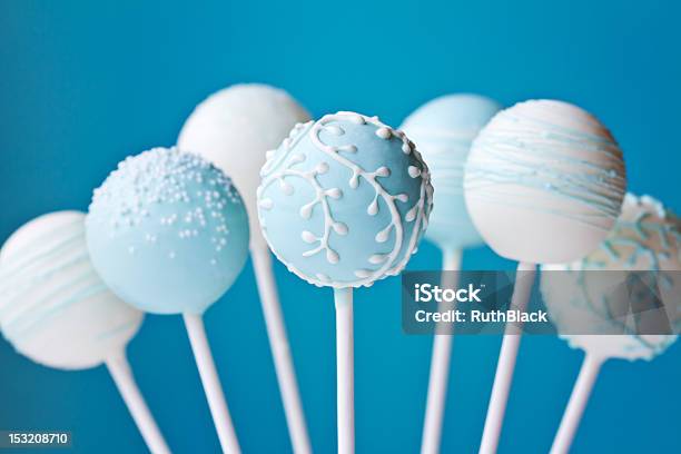 Bolo De Casamento Pops - Fotografias de stock e mais imagens de Cake Pop - Cake Pop, Casamento, Branco