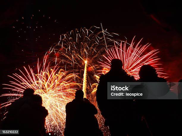 Battersea Fogos De Artifício De 2010 - Fotografias de stock e mais imagens de Espetáculo de Fogo de Artifício - Espetáculo de Fogo de Artifício, Fogo de Artifício, Londres - Inglaterra