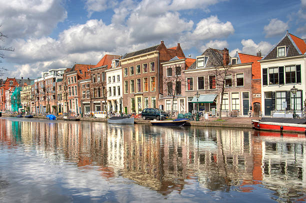 istock Canal in Leiden, Holland 153225062