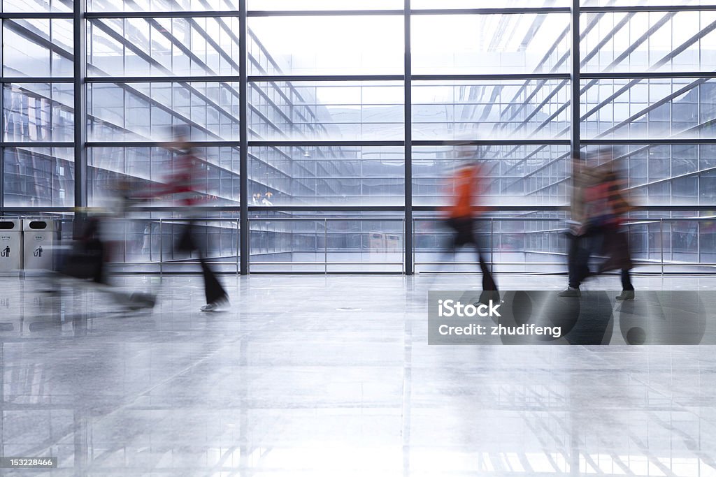 traveler rushing in Flughafen - Lizenzfrei Abstrakt Stock-Foto