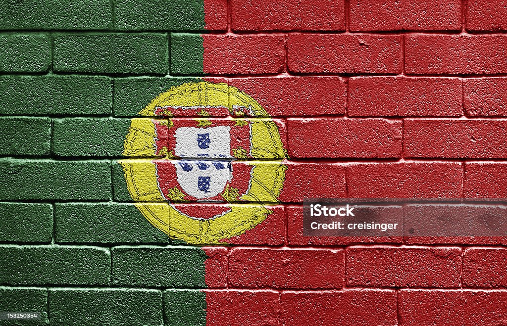 Flaga Portugalii na Mur z cegły - Zbiór zdjęć royalty-free (Bez ludzi)