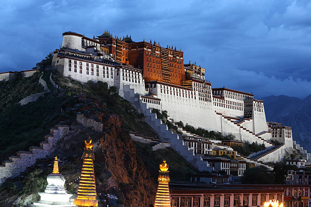 istock Potala Palace against blue sky 153256208