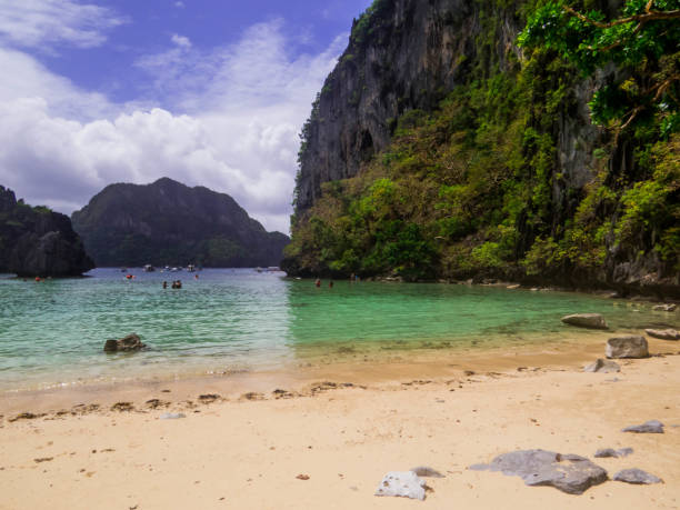 istock Cadlao Lagoon, El Nido, Palawan 1533330969