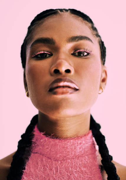 istock Pink makeup  Stock photo 1533518393