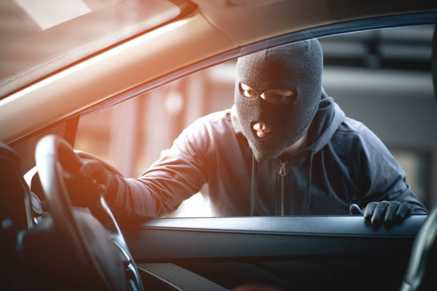 Car thief fleeing from police