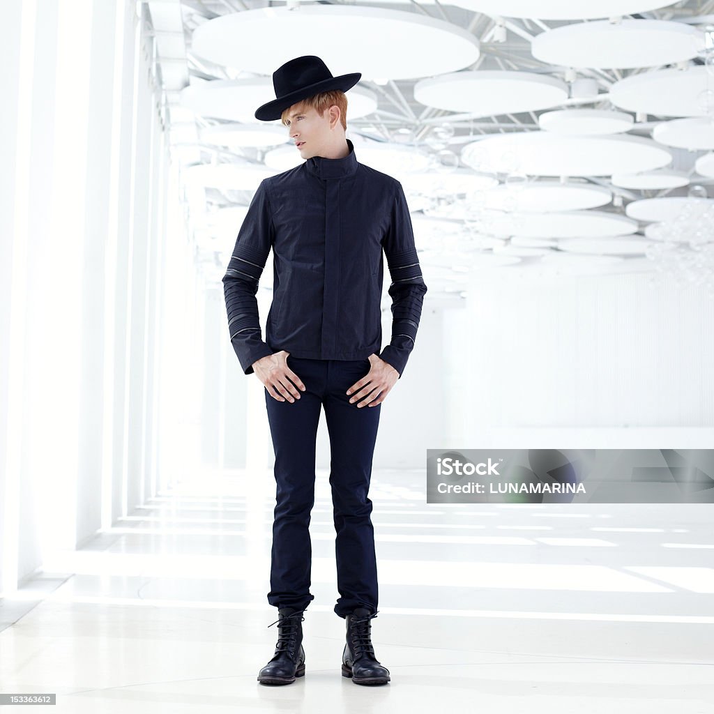black far west moderne Mode Mann mit Hut - Lizenzfrei Haute Couture Stock-Foto
