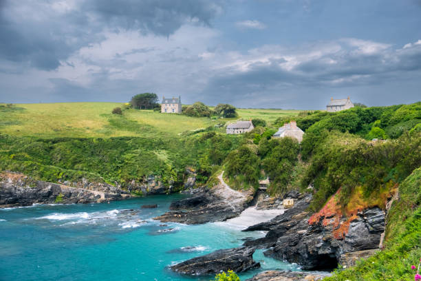 istock Prussia Cove coastguard cottages 1533702969