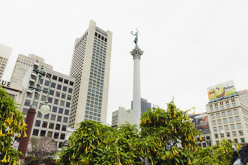 March 18, 2023: walking the main square in the centre of San Francisco, California with stores, hotels, restaurants and boutiques