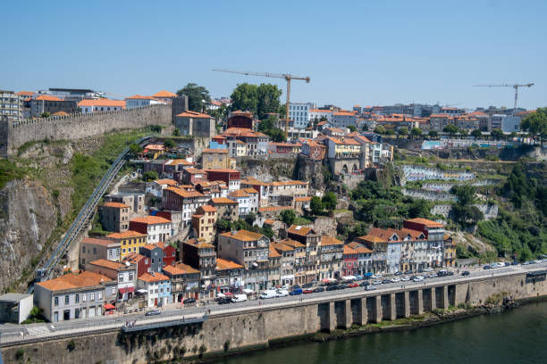 istock Tasting tradition: Port wine cellars in all their splendor. Centuries-old barrels, intoxicating aromas and a passion for wine in every corner. Immerse yourself in Porto's wine culture! 1533731745