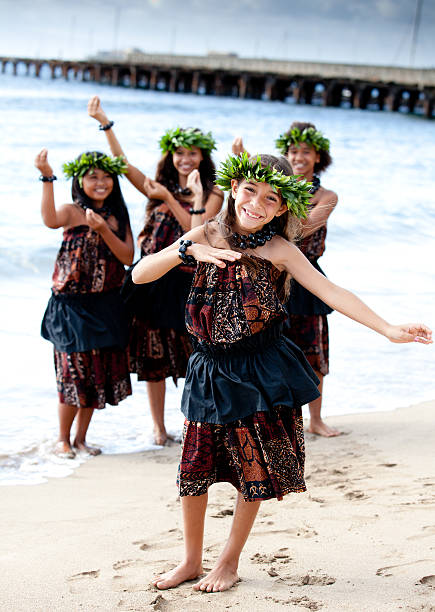 istock Pretty Polynesian Girls 153382870