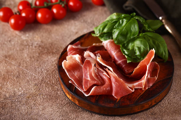 istock natural organic ham parma jamon prosciutto 1533831042