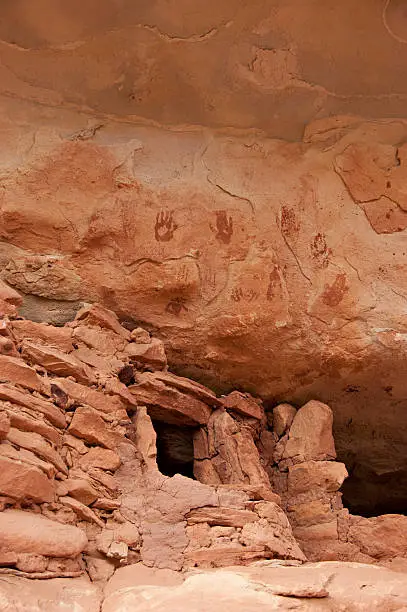 Photo of Anasazi Dwelling Ruins and Wall Art