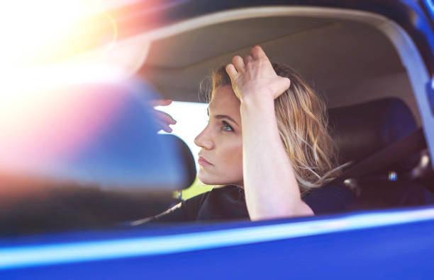 istock Attractive female driver in the car. 1533916341