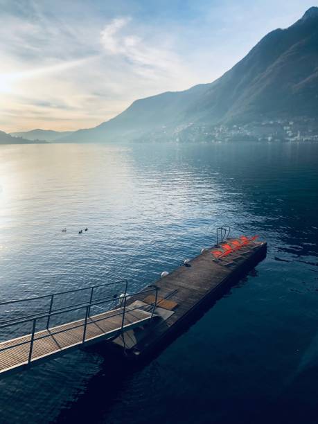 istock Pier in Lake Como 1533929660