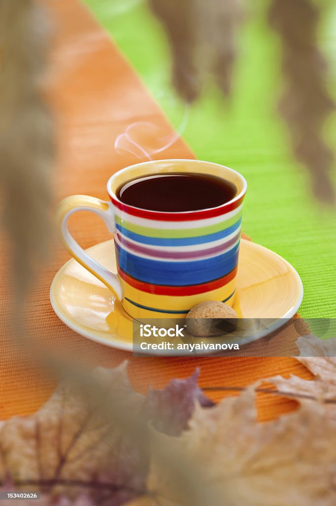Automne et une tasse à café - Photo de Automne libre de droits