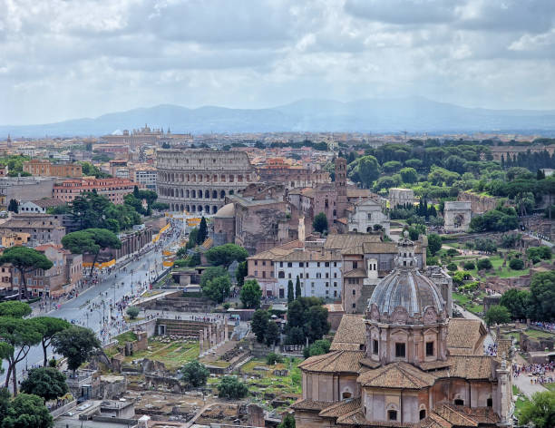 istock Roman Colosseum 1534379640