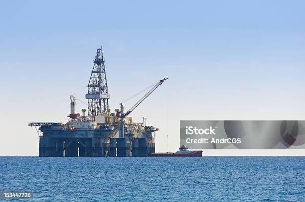 Foto de Gás De Estação Petrolífera e mais fotos de stock de Plataforma Marítima - Plataforma Marítima, Israel, Gás natural