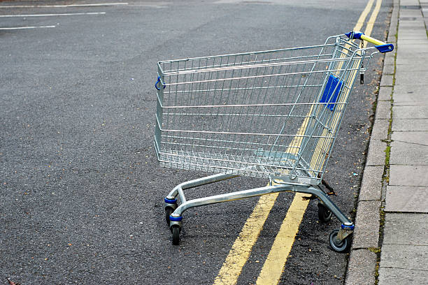 istock Shopping trolley in the street 153451493