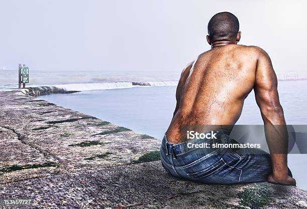 Nadador Foto de stock y más banco de imágenes de Margate - Inglaterra - Margate - Inglaterra, Piscina Exterior, Marea