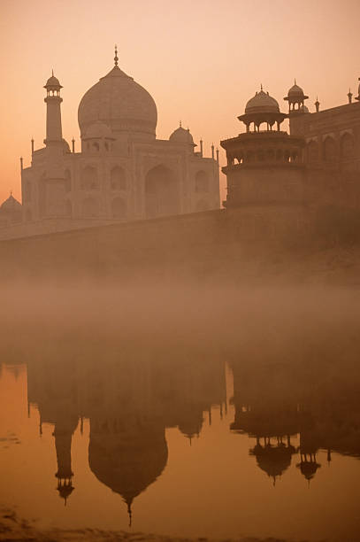 istock Taj Mahal, sunrise 153479731