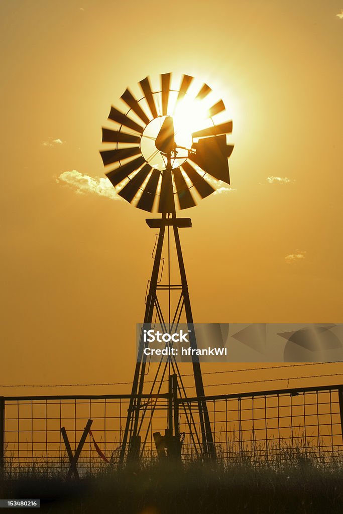 サウスダコタの風車 - サウスダコタ州のロイヤリティフリーストックフォト