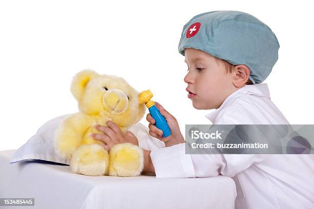 Badanie Uszy - zdjęcia stockowe i więcej obrazów Dziecko - Dziecko, Kostium lekarza i pielęgniarki, Badanie lekarskie